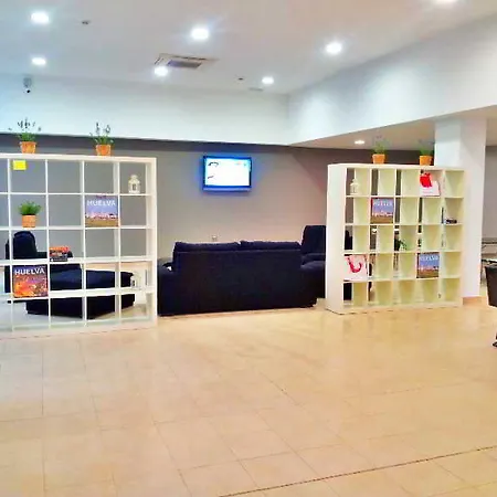 Hotell Leo Deluxe *